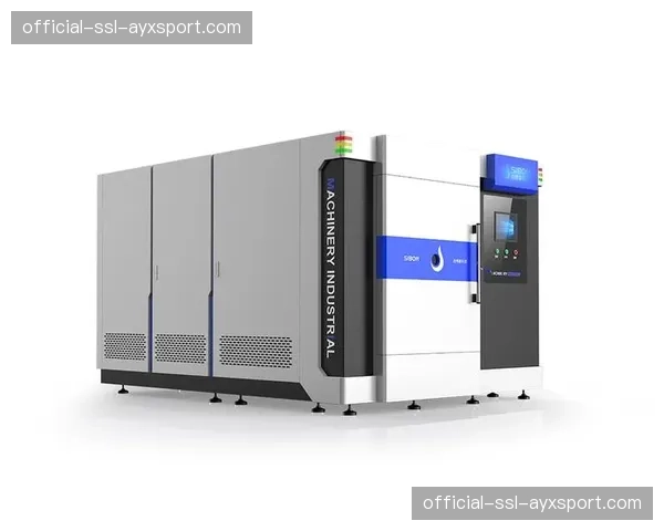 专业级消费级设备协同应用 拓展用户生成内容（UGC）补充视角