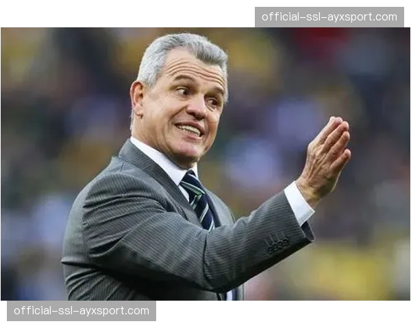 从濒临降级到安全上岸，马略卡主帅阿吉雷完成“续命”奇迹